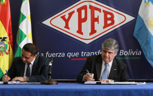 Firman contratos para explorar áreas Aguaragüe Centro e Itacaray